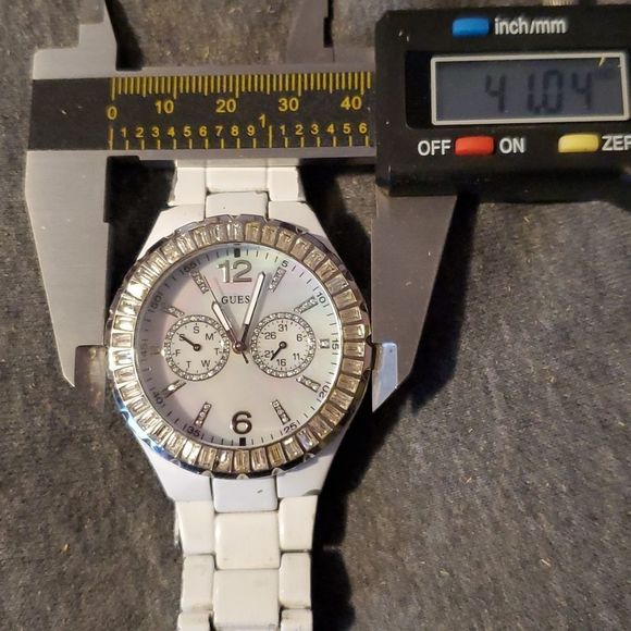 💎Guess White/Mother of Pearl/Swarovski‎ Crystal Emerald Cut Chrono Watch💎 - Picture 7 of 9